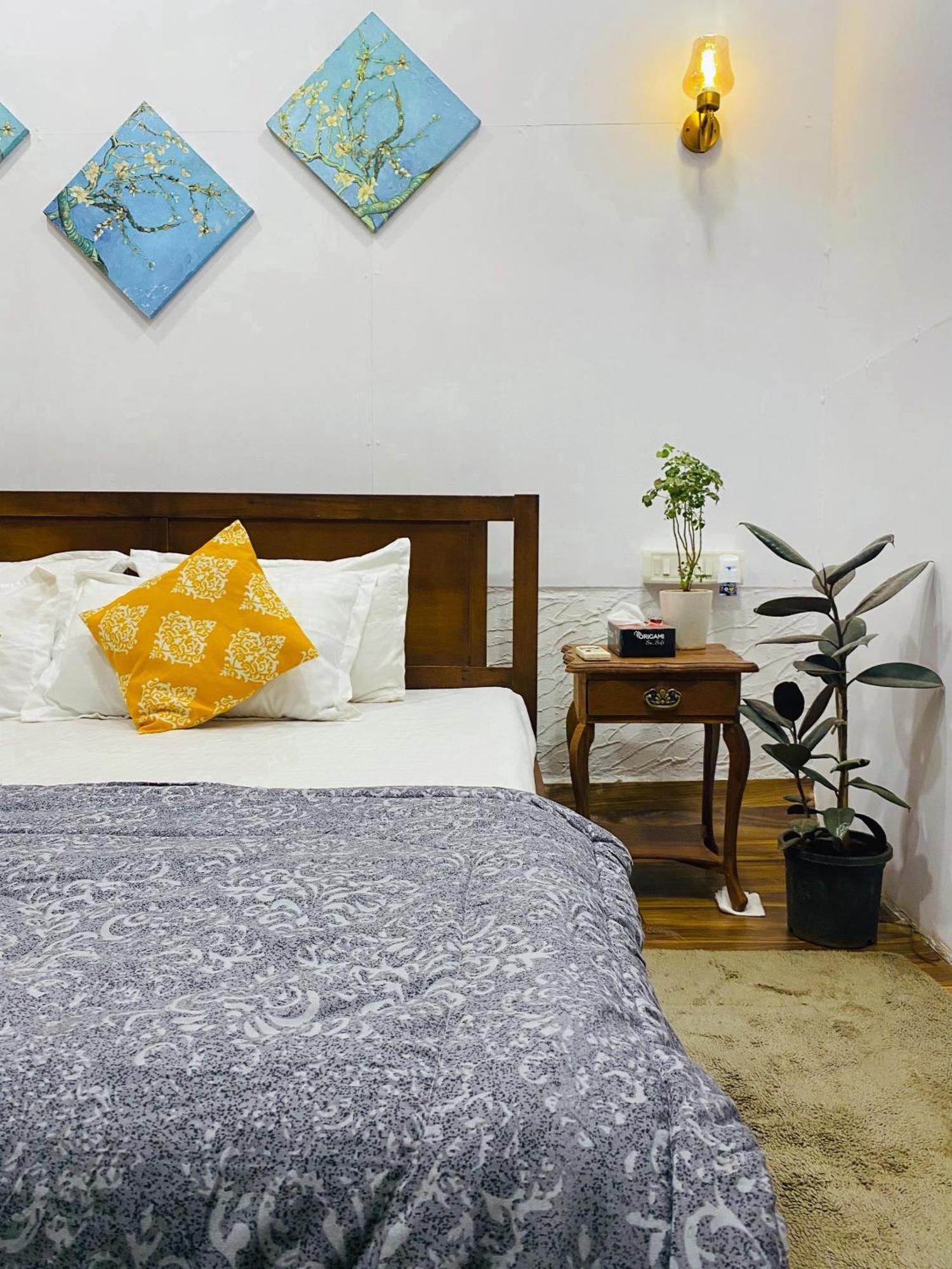 Bollywood Boulevard Independent Villa Mumbai Exteriör bild